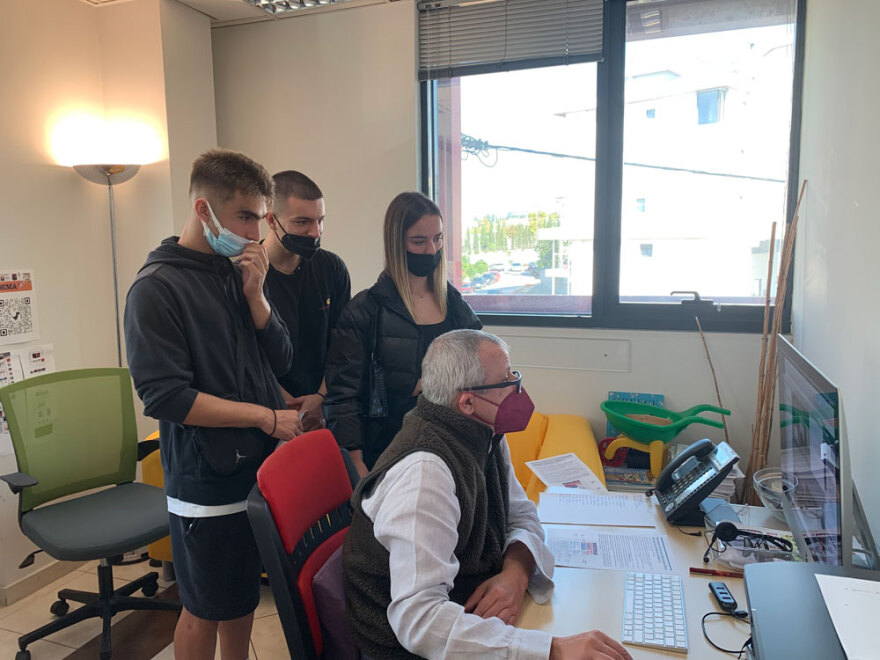 Το λύκειο Θρακομακεδόνων έφτιαξε το δικό του Πρώτο Θέμα