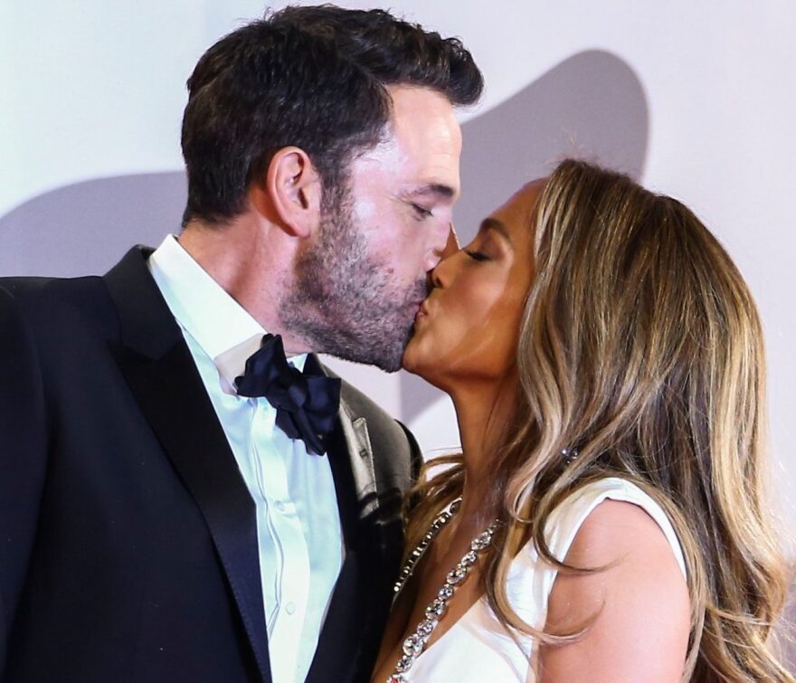 Η Τζένιφερ Λόπεζ μιλά για τη Τζένιφερ Γκάρνερ: «Είναι καταπληκτική» 