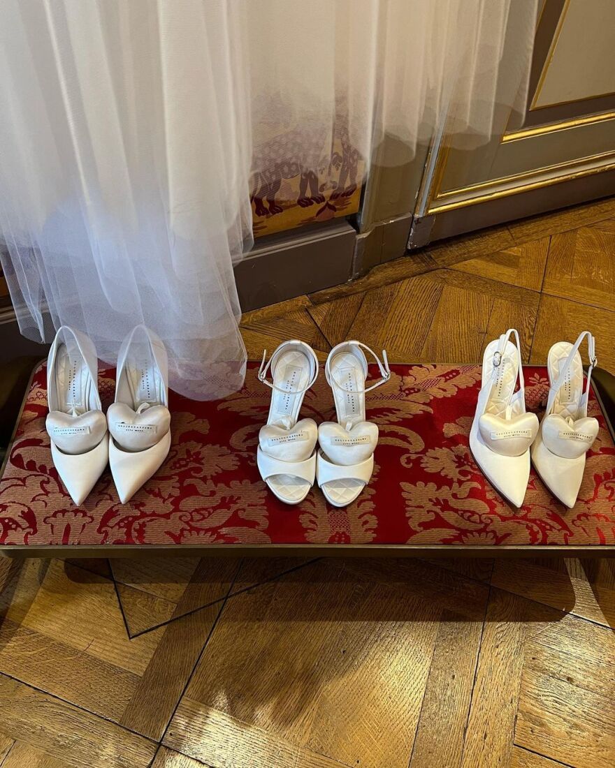 Κόρτνεϊ Καρντάσιαν: Δημοσίευσε φωτογραφίες από την πρόβα νυφικού που έκανε στην Ιταλία