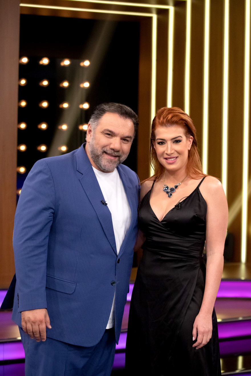 The 2night Show: Καλεσμένοι η Μαριλού Κατσαφάδου και ο Πρόδρομος Τοσουνίδης