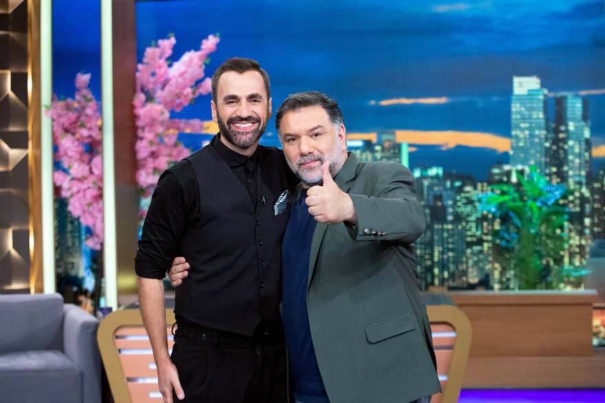 The 2night Show: Καλεσμένοι η Μαριλού Κατσαφάδου και ο Πρόδρομος Τοσουνίδης