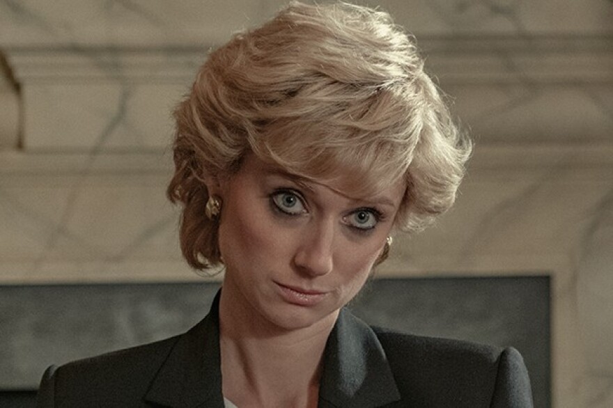 «The Crown 5»: Οι πισώπλατες «μαχαιριές» του Καρόλου στην Ελισάβετ, η εξαιρετική νέα Νταϊάνα και οι αδυναμίες του νέου κύκλου 