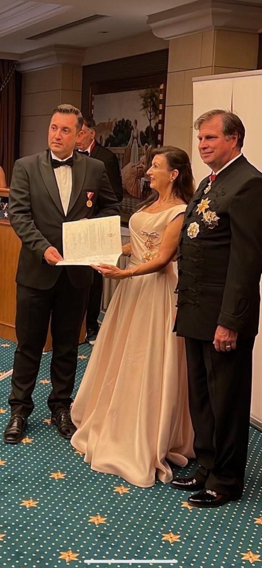 Ο Παναγιώτης Ευαγγελίου τιμήθηκε με το «Χρυσό Μετάλλιο Στήθους της Φλόγας της Ειρήνης»