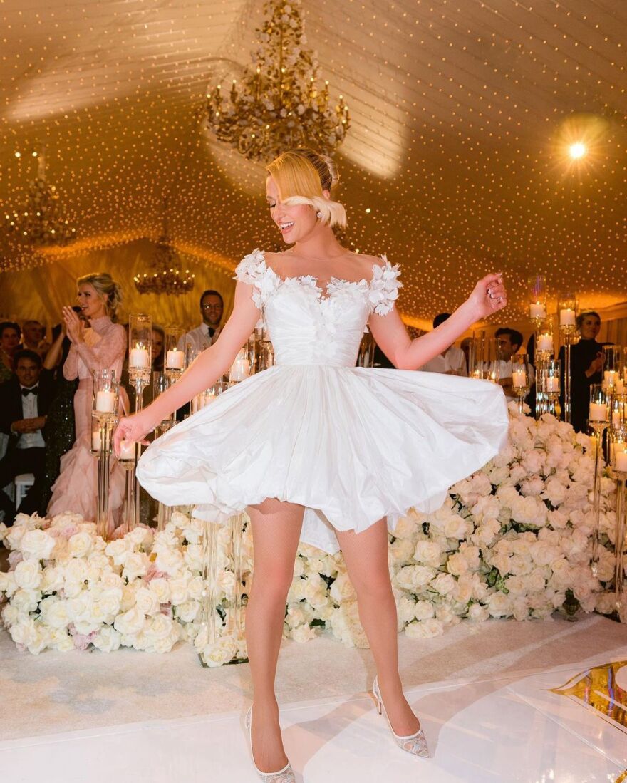 Πάρις Χίλτον: Γιορτάζει την επέτειο του γάμου της με τον Κάρτερ Ριμ - Δείτε φωτογραφίες