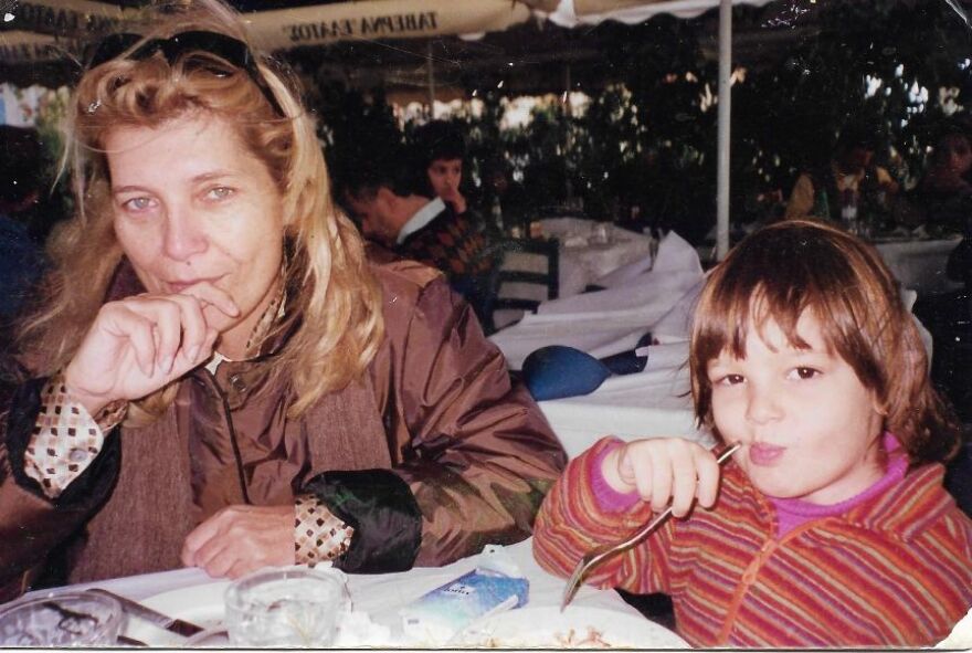 Αιμιλία Υψηλάντη: Η πολύ στενή σχέση με την κόρη της που έφυγε από τη ζωή - Τη μεγάλωσε μόνη της