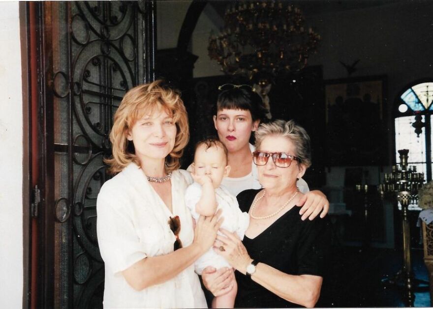 Αιμιλία Υψηλάντη: Η πολύ στενή σχέση με την κόρη της που έφυγε από τη ζωή - Τη μεγάλωσε μόνη της