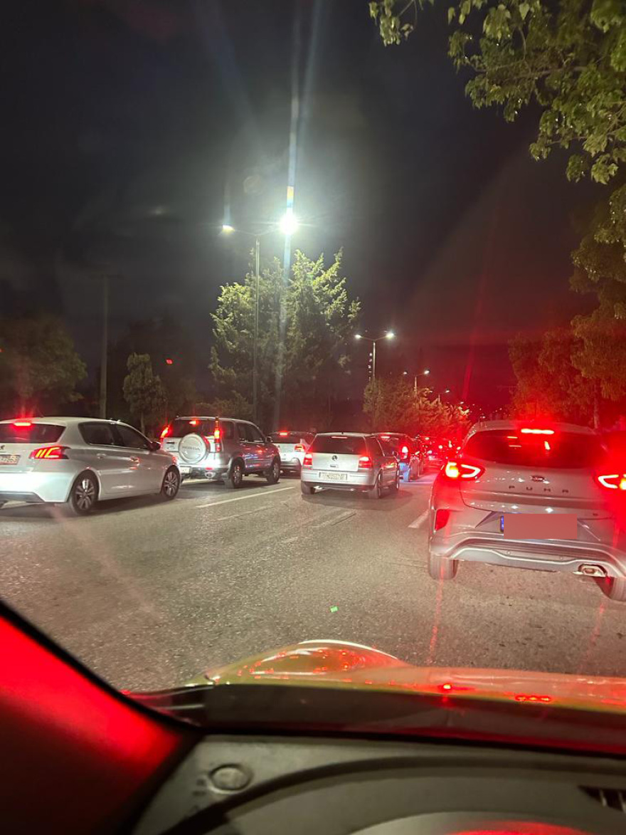 39ος Μαραθώνιος: Άνοιξαν οι δρόμοι στο κέντρο - Ομαλοποιείται η κυκλοφορία των οχημάτων 