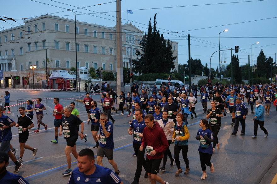 39ος Μαραθώνιος: Οι κυκλοφοριακές ρυθμίσεις για την Κυριακή 13/11 - Ποιοι δρόμοι κλείνουν, πώς κινούνται τα ΜΜΜ