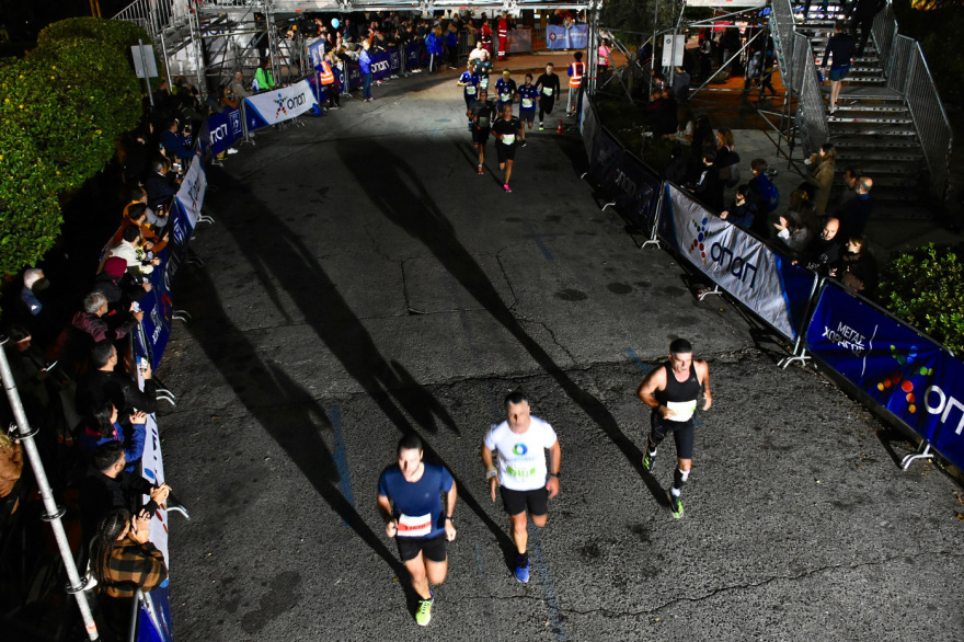 39ος Μαραθώνιος: Άνοιξαν οι δρόμοι στο κέντρο - Ομαλοποιείται η κυκλοφορία των οχημάτων 