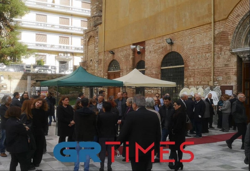 Θεσσαλονίκη - Βασίλης Παπαζάχος: Σε κλίμα συγκίνησης το τελευταίο «αντίο» στον σπουδαίο σεισμολόγο