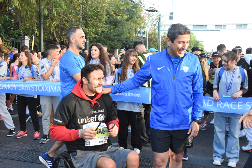 Παπαρίζου, Σκορδά, Φραγκούλης και άλλοι επώνυμοι στον Μαραθώνιο - Δείτε φωτογραφίες