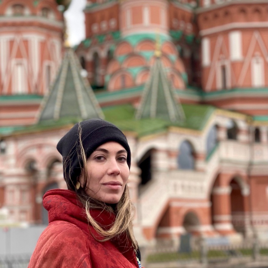 Κέλλυ Δρίτσα: Ποια είναι η οικονομολόγος που «έκλεψε» την καρδιά του Μιλτιάδη Βαρβιτσιώτη