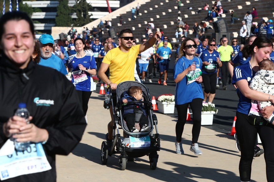 Ο 39ος Αυθεντικός Μαραθώνιος της Αθήνας σε 21 φωτογραφικά «κλικ» 