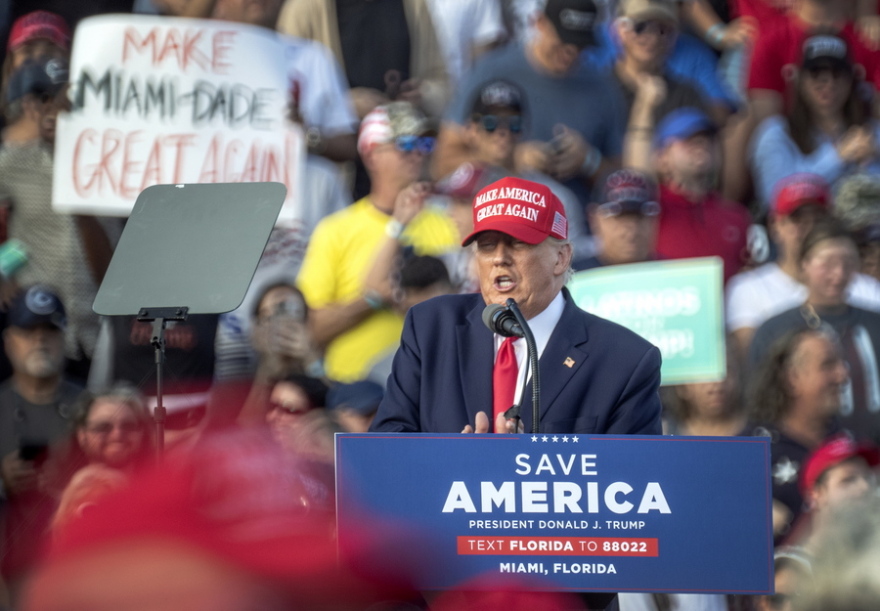 Ντόναλντ Τραμπ: Ετοιμάζεται να ανακοινώσει την 3η υποψηφιότητά του για τον Λευκό Οίκο