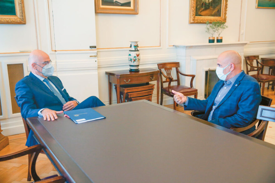 Έντι Ζεμενίδης: Η Τουρκία θα φάει πολλές φάπες από τις ΗΠΑ αν τολμήσει θερμό επεισόδιο με την Ελλάδα