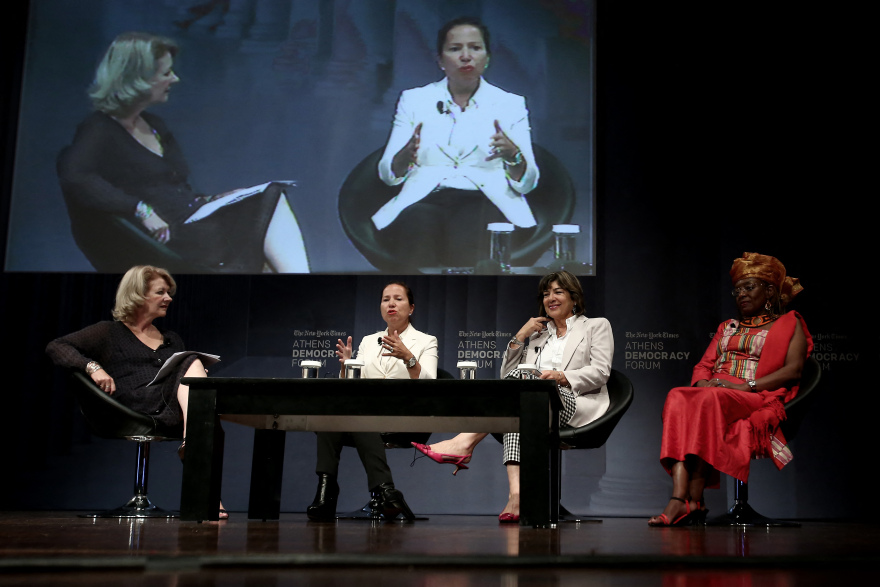 Ελένη Κουναλάκη: Ποια είναι η «σιδηρά κυρία» της Καλιφόρνιας με ρίζες στην Αρκαδία