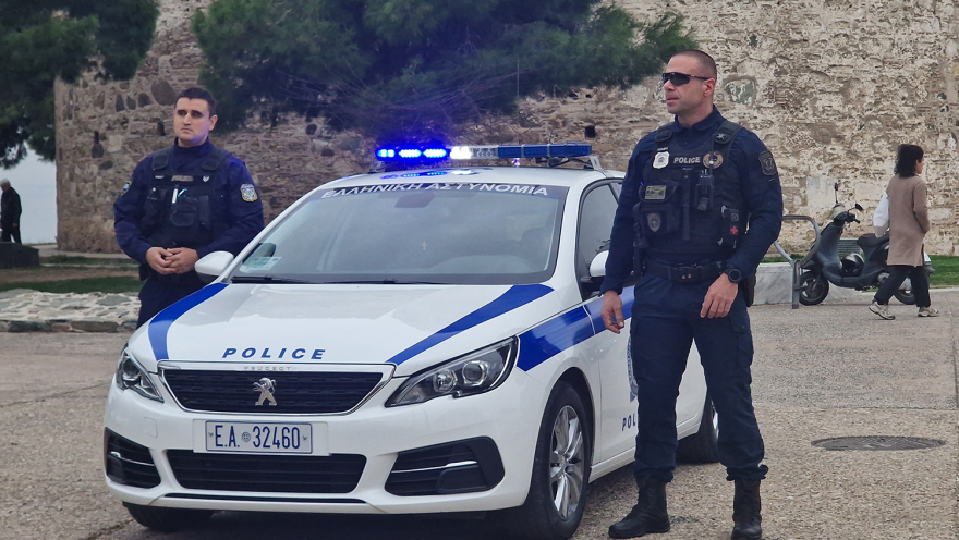 Θεσσαλονίκη: «Φτάσαμε σε 6' στο νοσοκομείο» - Πώς οι αστυνομικοί έσωσαν τον 6χρονο που πνιγόταν