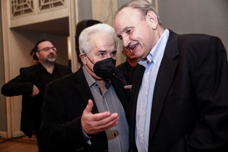 «Πριν σβήσουν τα φώτα»: Κώστας Λαλιώτης και Μίμης Ανδρουλάκης θυμούνται την εξέγερση του Πολυτεχνείου