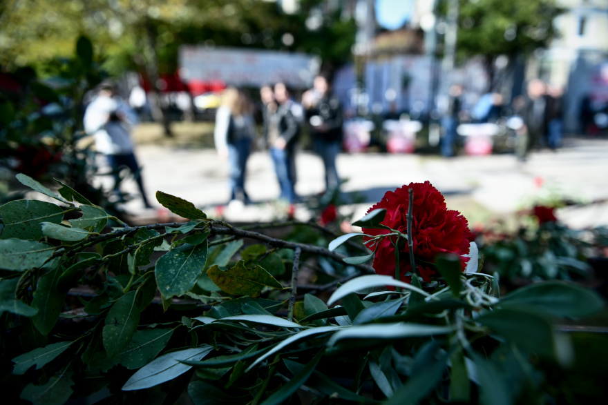 Επέτειος Πολυτεχνείου: Άνοιξαν οι πύλες για τον εορτασμό της 49ης επετείου της εξέγερσης	