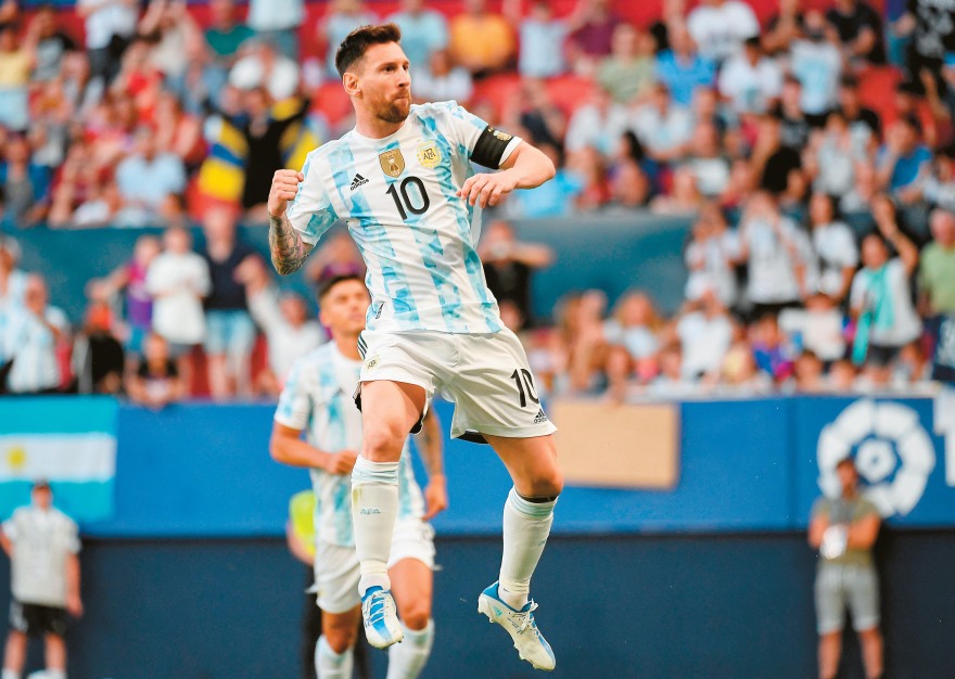 Κατάρ 2022 - Το Μουντιάλ που σπάει όλες τις παραδόσεις και... με γυναίκες διαιτητές