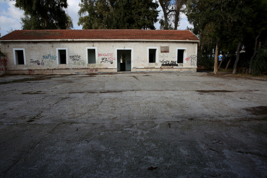 Οδοιπορικό στον χώρο των βασανιστηρίων του ΕΑΤ-ΕΣΑ στον Πειραιά - Δείτε φωτογραφίες