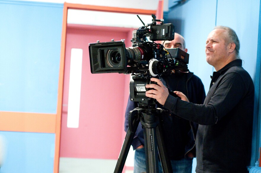 Η πτώση: Φωτογραφίες από τα γυρίσματα της νέας σειράς της ΕΡΤ