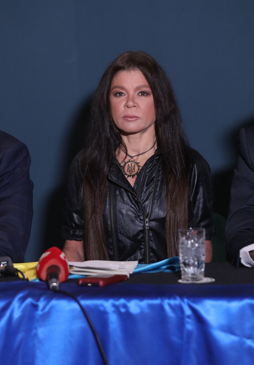 Ρουσλάνα: Η τραγουδίστρια βρίσκεται στην Ελλάδα - Δείτε φωτογραφίες από τη συνέντευξη Τύπου 