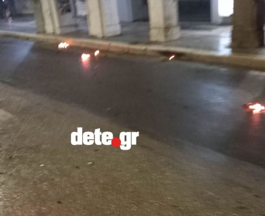 Πολυτεχνείο: Επεισόδια μετά την πορεία στη Θεσσαλονίκη - Καταστροφές στο ΑΠΘ