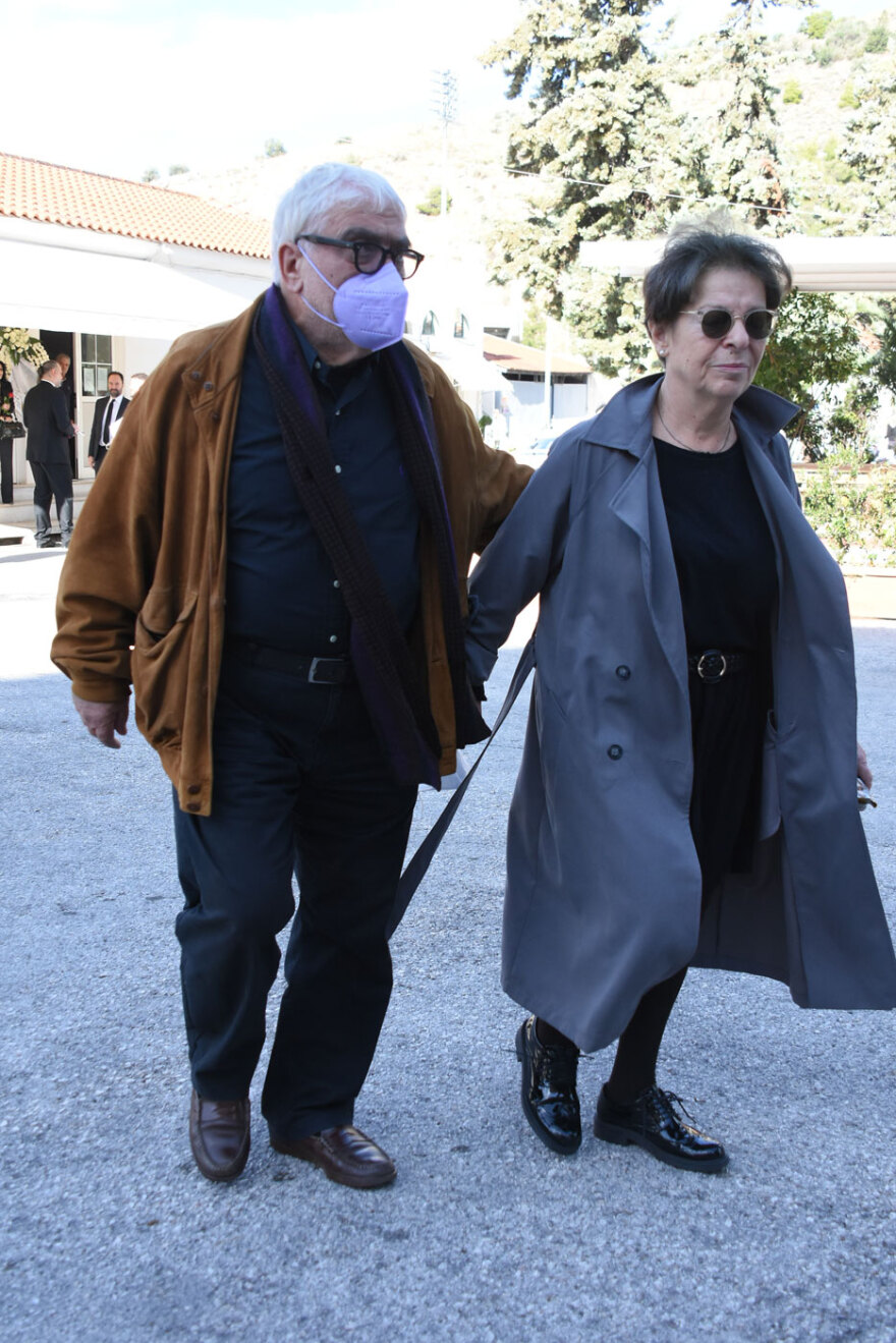 Μίνα Αδαμάκη: Αυτή την ώρα το τελευταίο «αντίο» στην ηθοποιό