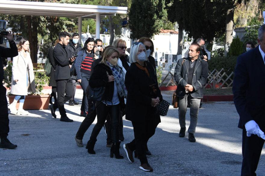 Μίνα Αδαμάκη: Αυτή την ώρα το τελευταίο «αντίο» στην ηθοποιό