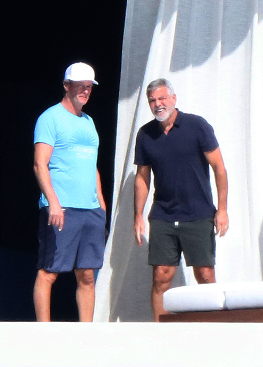 Τζορτζ Κλούνεϊ και Ραντ Γκέρμπερ απολαμβάνουν τις διακοπές τους χωρίς τις γυναίκες τους