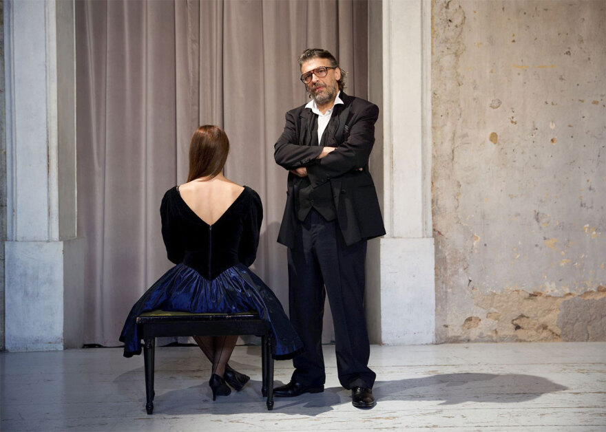 Ο «Μισάνθρωπος» του Μολιέρου επί σκηνής