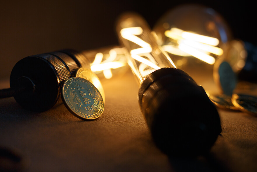 Κρυπτονομίσματα: Τι πρέπει να γνωρίζετε - Ποιοι κέρδισαν και ποιοι χάνουν