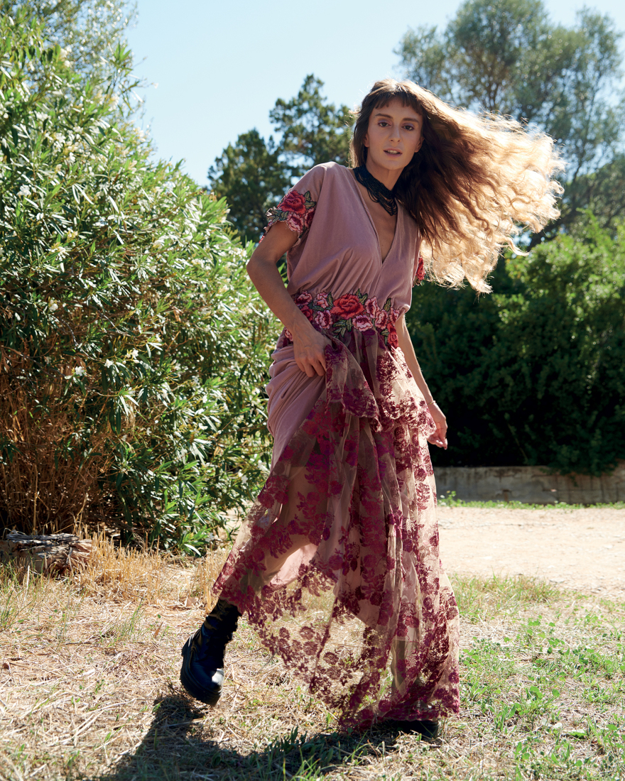 Σίλια Κατραλή: Ο παράδεισος στα μέτρα της