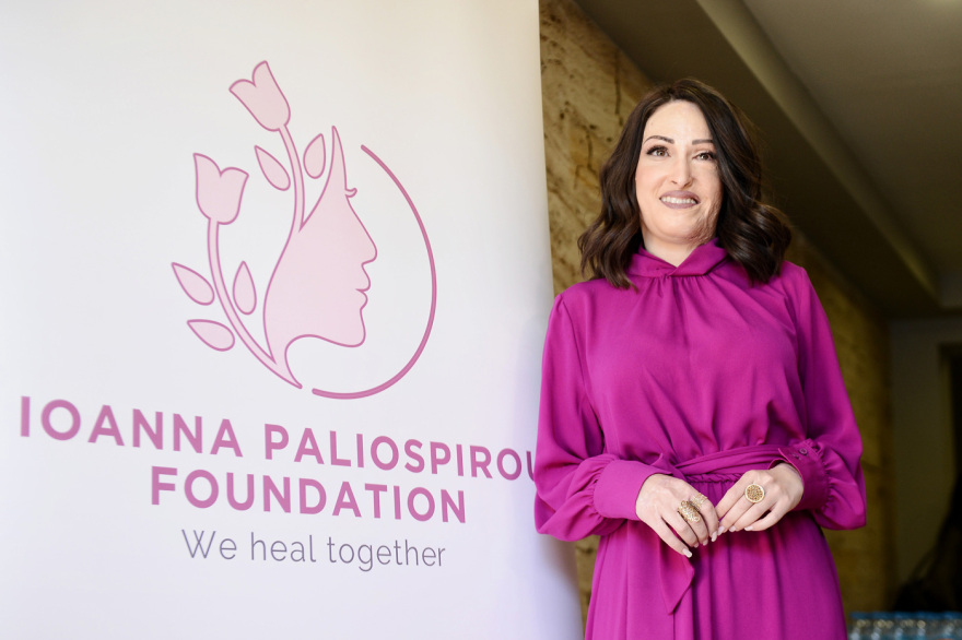 Ιωάννα Παλιοσπύρου: Επέστρεψε στο σημείο που δέχτηκε την επίθεση με βιτριόλι - «Εδώ ξεκίνησε για μένα μια άλλη ζωή»