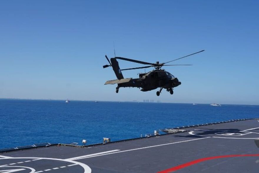 «Μέδουσα 12»: Εντυπωσιακές εικόνες από τη διακλαδική άσκηση Αιγύπτου, Ελλάδας, ΗΠΑ, Σαουδικής Αραβίας και Κύπρου