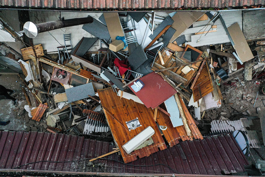 Σεισμός στην Τουρκία: 106 μετασεισμοί μετά τα 5,9 Ρίχτερ - 68 οι τραυματίες