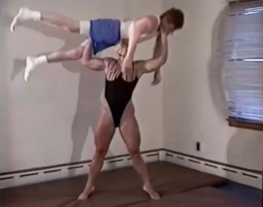 Killer Sally: Το ζευγάρι των bodybuilders που τα στεροειδή τους οδήγησαν στην αλληλεξόντωση