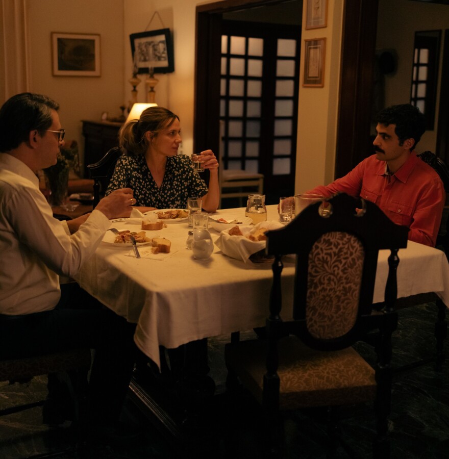 Αυτή η νύχτα μένει: Νίτσα και Ζέτα συγκρούονται για τον Στρατή