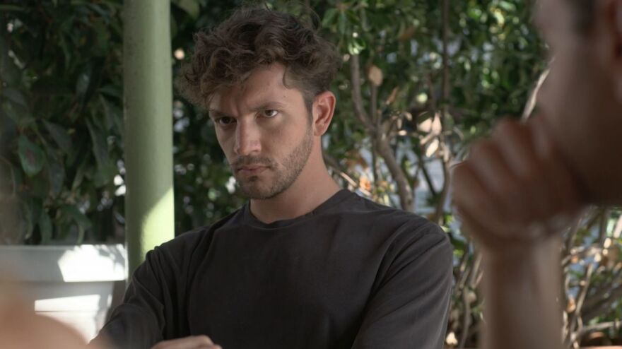 Μιχαήλ Ταμπακάκης για «Μαύρο Ρόδο»: «Δεν έχω καμία ομοιότητα με τον Πέτρο»