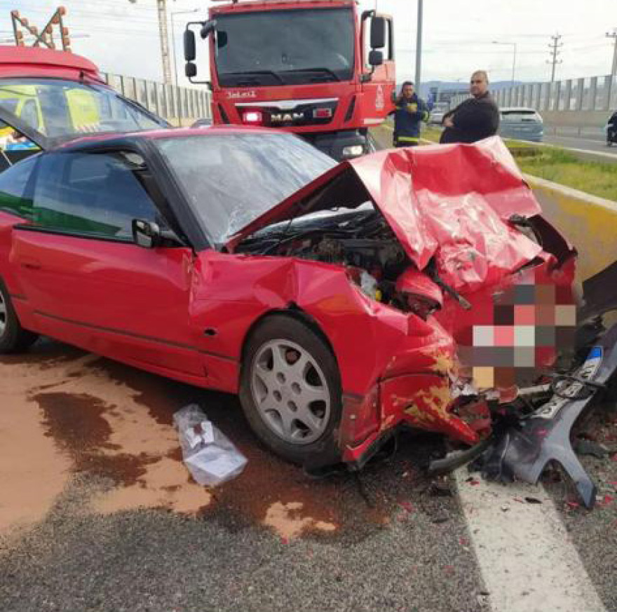 Εθνικό Οδός: Στο αντίθετο ρεύμα στην έξοδο της Μάνδρας μπήκε 84χρονη και έπεσε σε ΙΧ