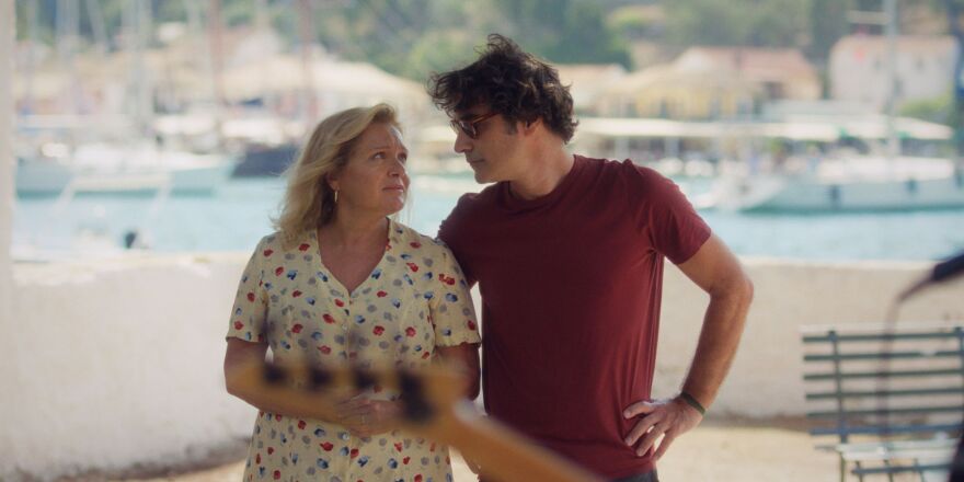 Maestro: Ο Ορέστης δεν μπορεί πλέον να αντισταθεί στον έρωτά του για την Κλέλια