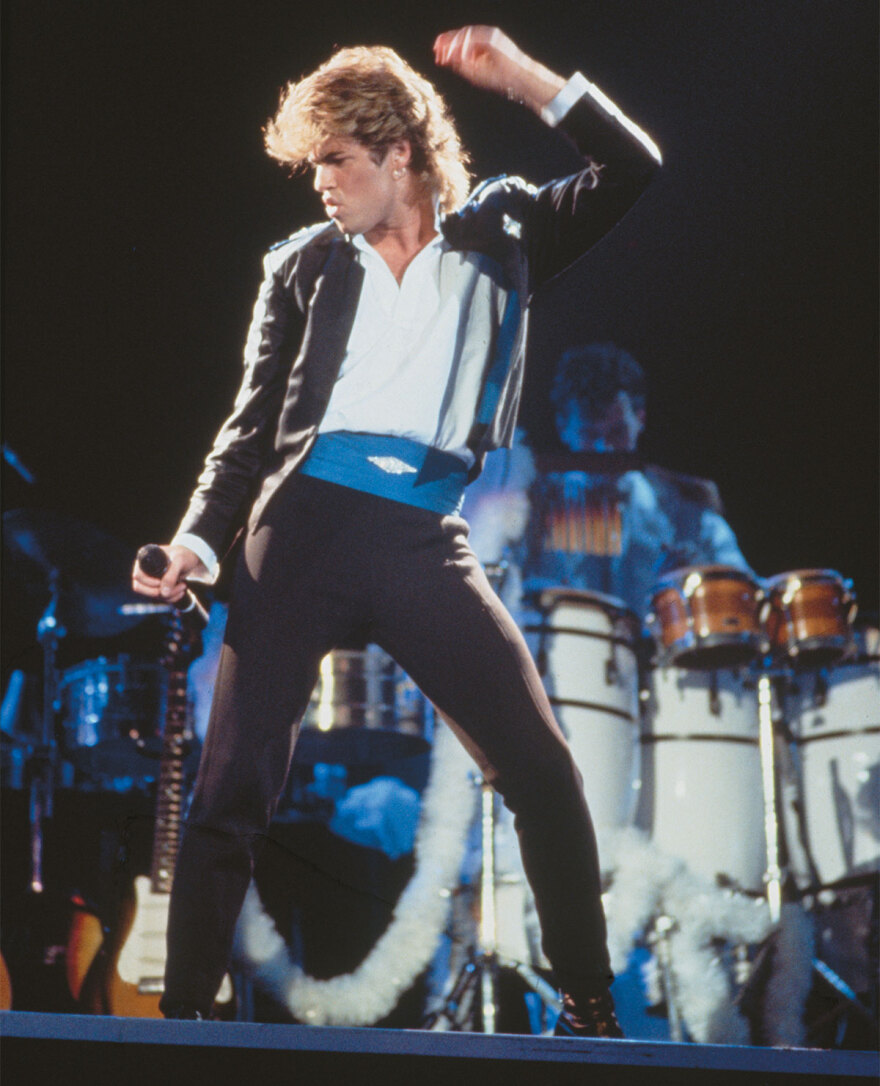 Η βιογραφία ενός θρύλου - Η ελληνική ιστορία του Τζορτζ Μάικλ και του «Last Christmas»