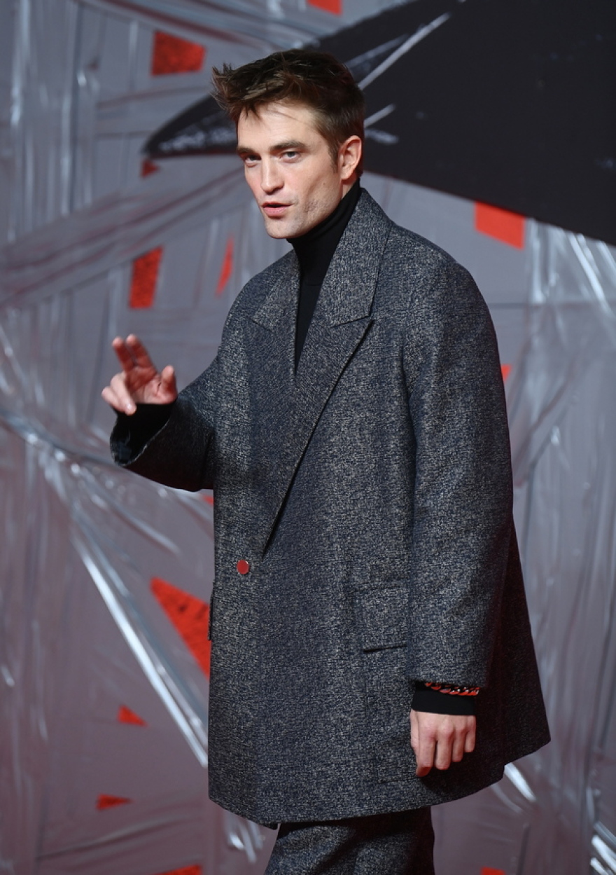 Ρόμπερτ Πάτινσον: Λέει συνεχώς ψέμματα «για να μην βαριέται ο κόσμος»