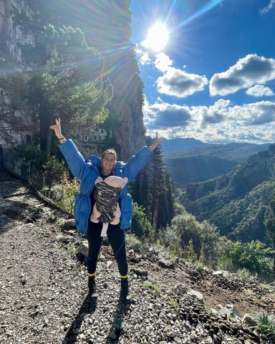 Θανάσης Πατριαρχέας: Η σύζυγός του, Βίβιαν Δράκου, αποκάλυψε το όνομα της νεογέννητης κόρης τους