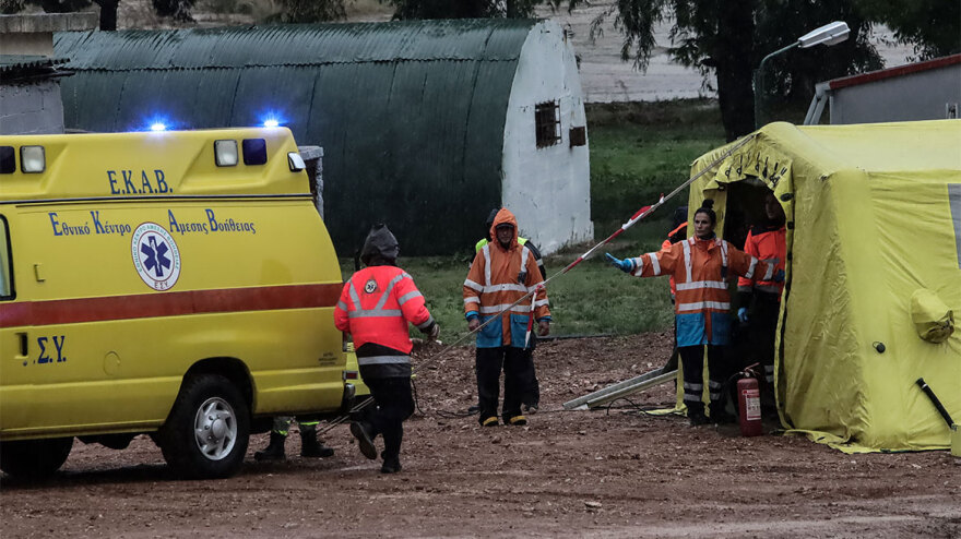Εντυπωσιακές φωτογραφίες από άσκηση αντιμετώπισης φυσικών καταστροφών στον Ασπρόπυργο