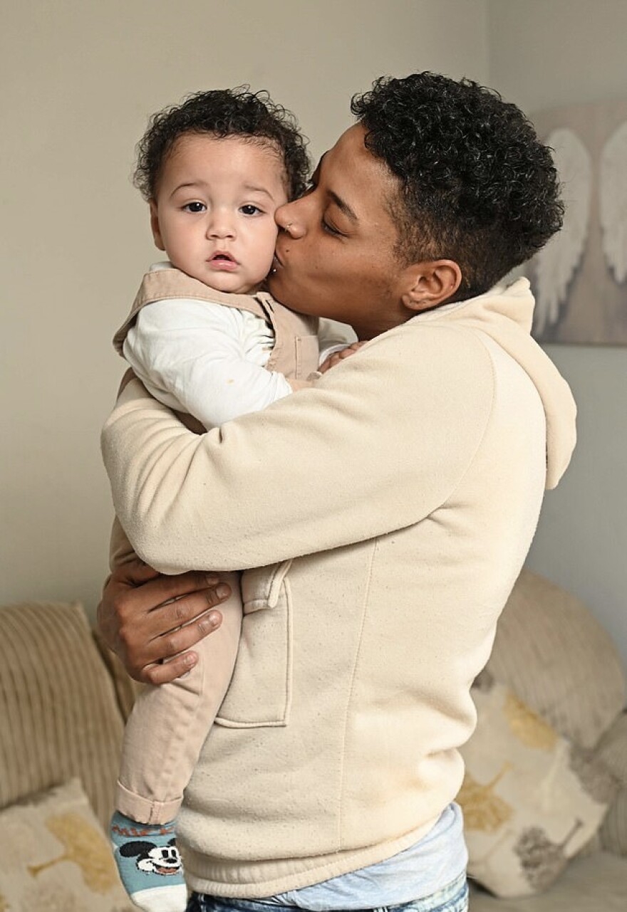 Μεγάλη Βρετανία: Πατέρας 140 παιδιών είναι ο πιο παραγωγικός δότης σπέρματος στη χώρα!