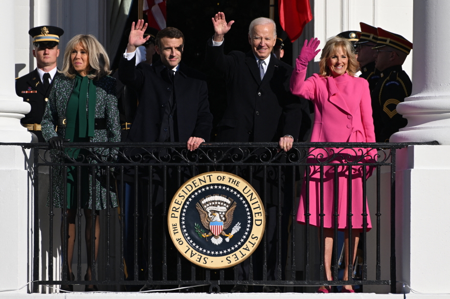 Τζο Μπάιντεν: Είμαι έτοιμος να συνομιλήσω με τον Πούτιν για να τερματιστεί ο πόλεμος