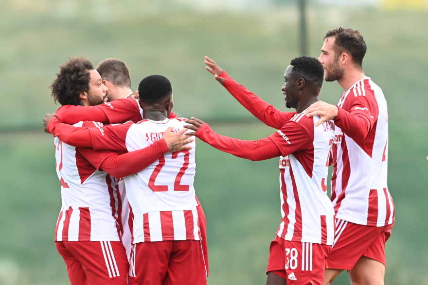  Χάντερσφιλντ-Ολυμπιακός 0-2: Φιλική νίκη με Φορτούνη και Ελ Αραμπί