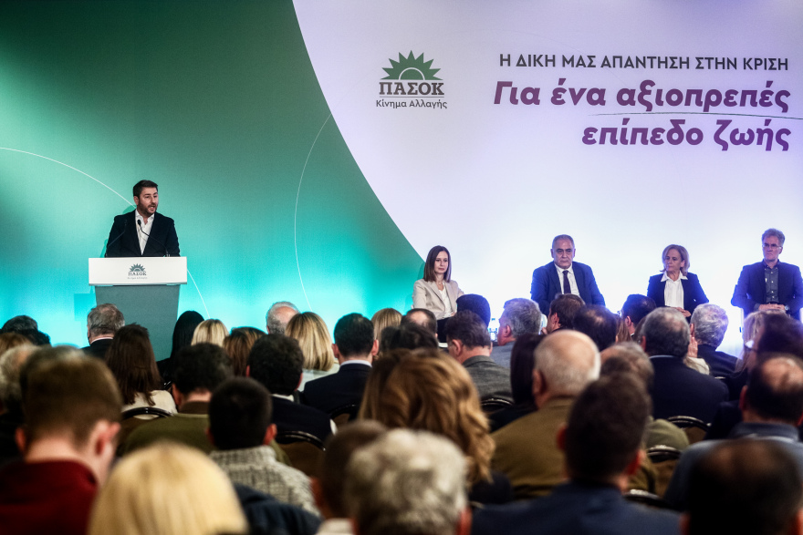 Ανδρουλάκης: Για εμάς δεν υπάρχει δίλημμα αν θα κυβερνήσει Μητσοτάκης ή Τσίπρας, κατέστρεψαν τη χώρα